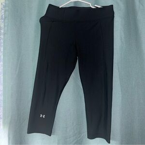 Under Armour Black Compression Capri Leggings